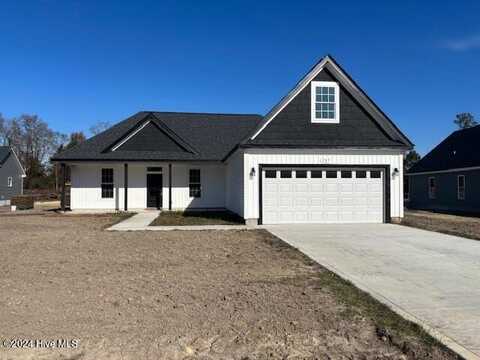 209 Deer Haven Drive, Richlands, NC 28574