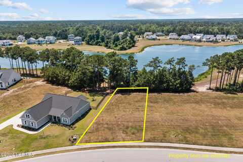 158 Spicer Lake Drive, Holly Ridge, NC 28445