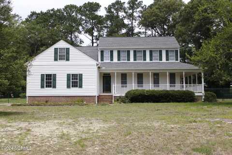 102 S Country Club Road, Kenansville, NC 28349