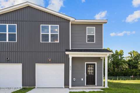 252 Winstead Loop, Richlands, NC 28574