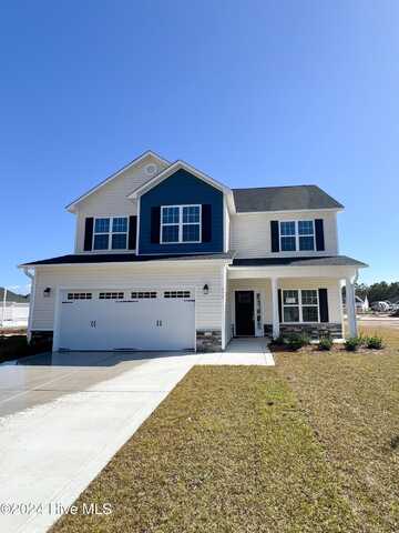 492 Pebble Shore Drive, Sneads Ferry, NC 28460