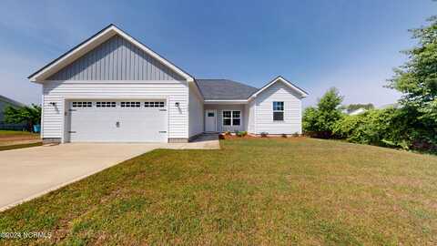 302 Starky Drive, Richlands, NC 28574