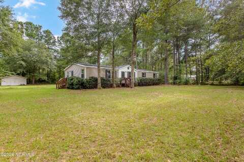 461 Luther Banks Road, Richlands, NC 28574