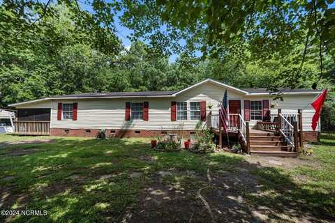 113 Madelyn Drive, Richlands, NC 28574