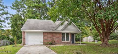 102 Wedgewood Drive, Jacksonville, NC 28546