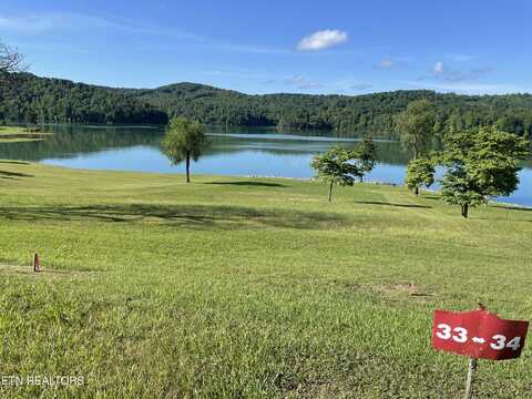 1 Crown Point, La Follette, TN 37766