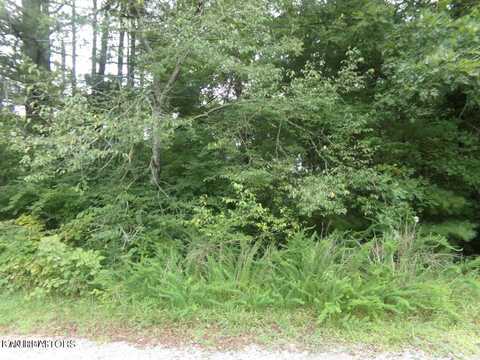 5018 Beaver Rd, Crossville, TN 38572