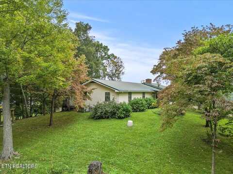 351 Breanna Lane, Washburn, TN 37888