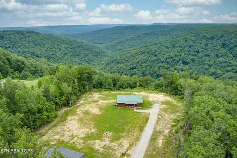 648 Wigwam St, Sparta, TN 38583