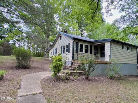 213 Tom Henry Rd, Townsend, TN 37882