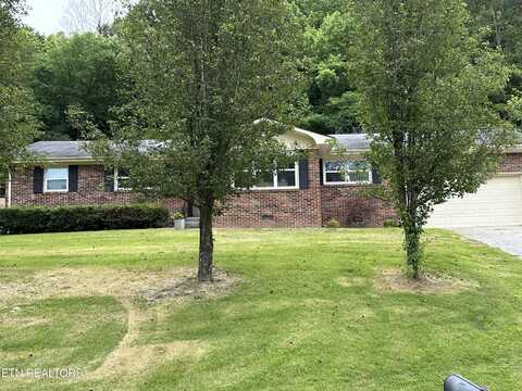 330 Old Clear Branch Lane, Rocky Top, TN 37769