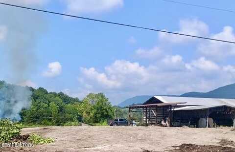 3650 Back Valley Rd, Speedwell, TN 37870