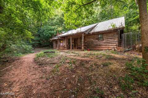 4913 Stump Rd, Maryville, TN 37803