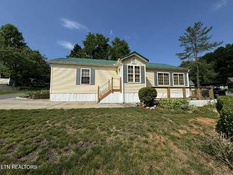 602 Whistling Swan St, Townsend, TN 37882