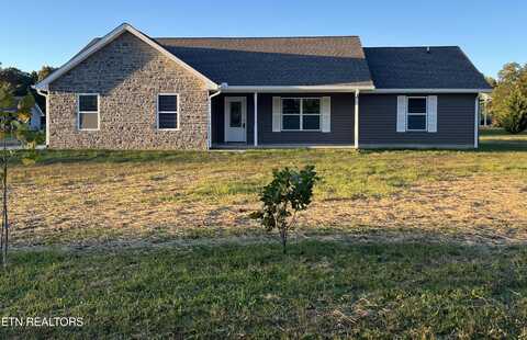 453 Hinch Mountain View Rd, Crossville, TN 38555