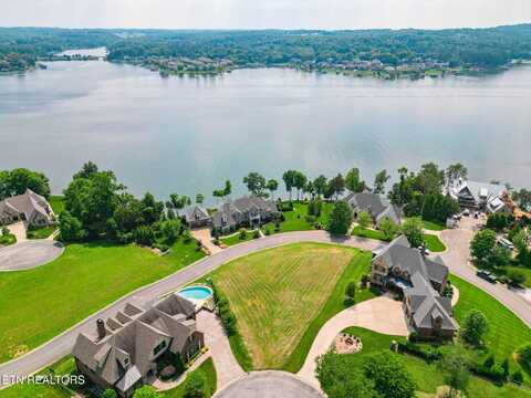 1285 Castaway Lane, Lenoir City, TN 37772