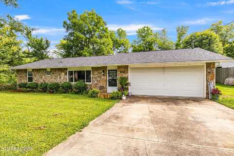 2313 Sunnydell Lane, Sevierville, TN 37876