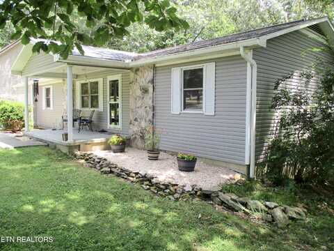 312 Lakeview Drive, Crossville, TN 38558