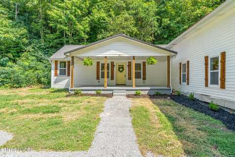 518 Old Tacora Hills Rd, Clinton, TN 37716