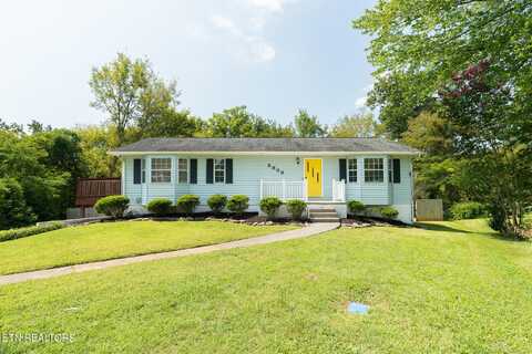 8906 Lyme Lane, Knoxville, TN 37923