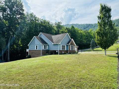 185 Mineral Springs Lane, Jacksboro, TN 37757