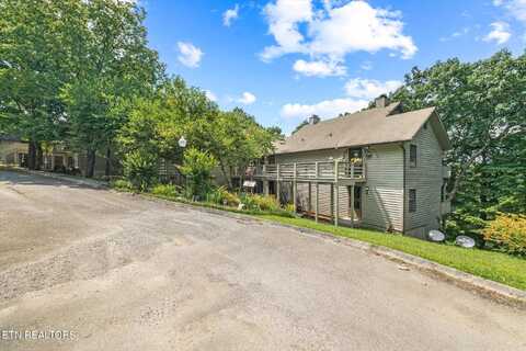 169 Moytoy Rd, Crab Orchard, TN 37723