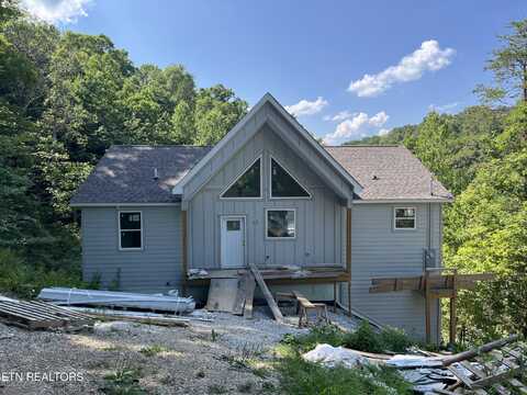 176 Flat Hollow Marina Rd, Speedwell, TN 37870