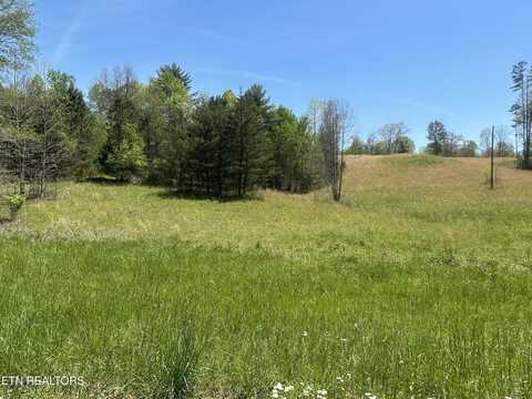 000 Epperson Rd, Tellico Plains, TN 37385