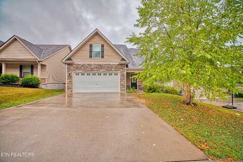 1707 Cove Oak Lane, Knoxville, TN 37909