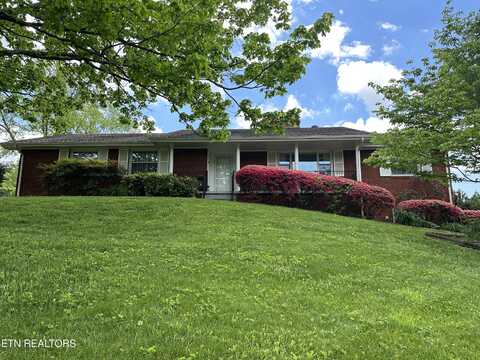 7116 Cresthill Drive, Knoxville, TN 37919