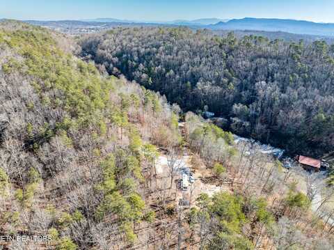 9060 Pickens Gap Rd, Knoxville, TN 37920