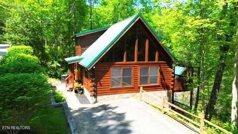 740 Yona Trail Way, Gatlinburg, TN 37738