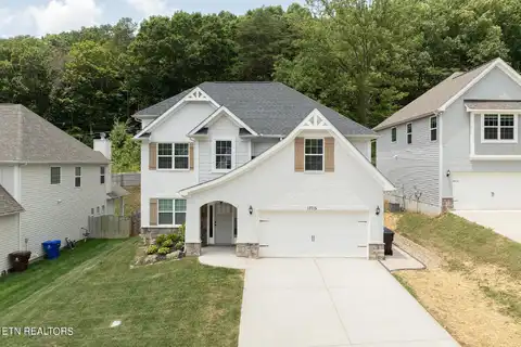 11715 Pepper Ridge Lane, Knoxville, TN 37932