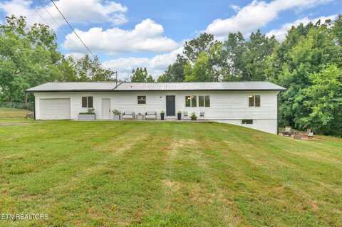 2820 Holly Drive, Sevierville, TN 37876