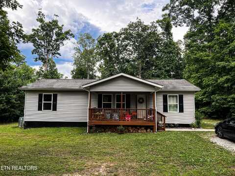 1038 Glades Rd, Sunbright, TN 37872