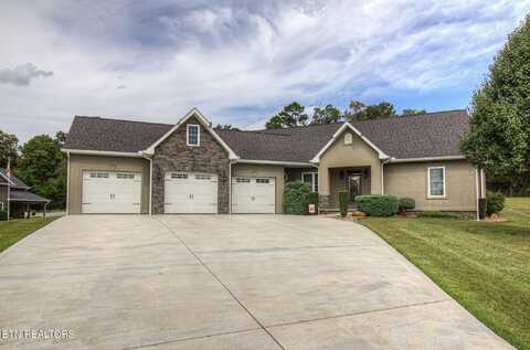 307 Tom Patterson Tr, Dandridge, TN 37725