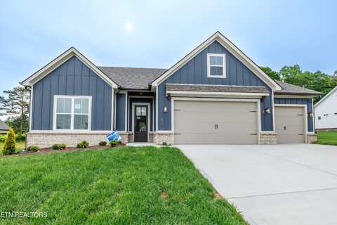 167 Clover Circle, Lenoir City, TN 37772