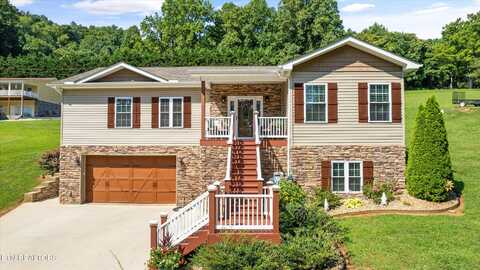 180 Owens Drive, Rocky Top, TN 37769