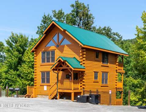 1006 Cricket Wood Way, Sevierville, TN 37862