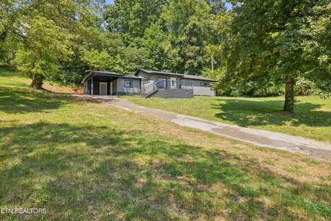 825 Brown Rd, Knoxville, TN 37920