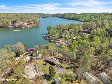 128 Fox Lane, La Follette, TN 37766