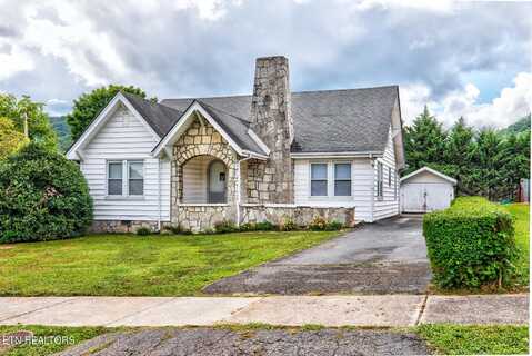 409 E Ash St, La Follette, TN 37766