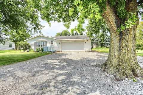 6456 E 500 N Road, Leesburg, IN 46538