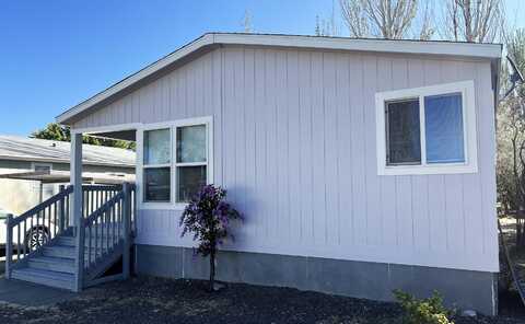 1800 Fourth Street, Lakeview, OR 97630