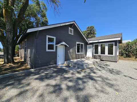 3709 Highway 39, Klamath Falls, OR 97603