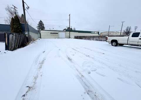 Oak Avenue, Klamath Falls, OR 97601