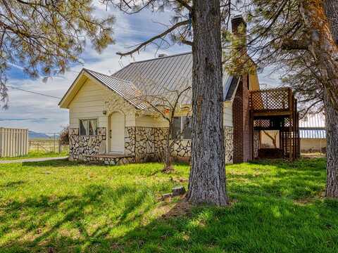 11708 Highway 66, Klamath Falls, OR 97601