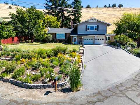 7767 Skyline Drive, Klamath Falls, OR 97603