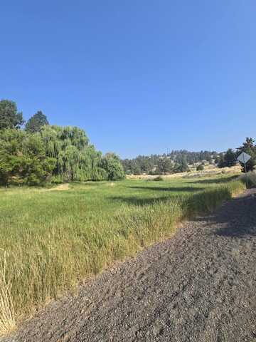 1.95 Acres Vale Road, Klamath Falls, OR 97603