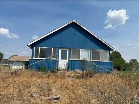 3096 6th Avenue, Bonanza, OR 97623